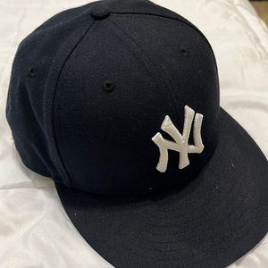 NY Yankees Navy Blue Baseball Cap
